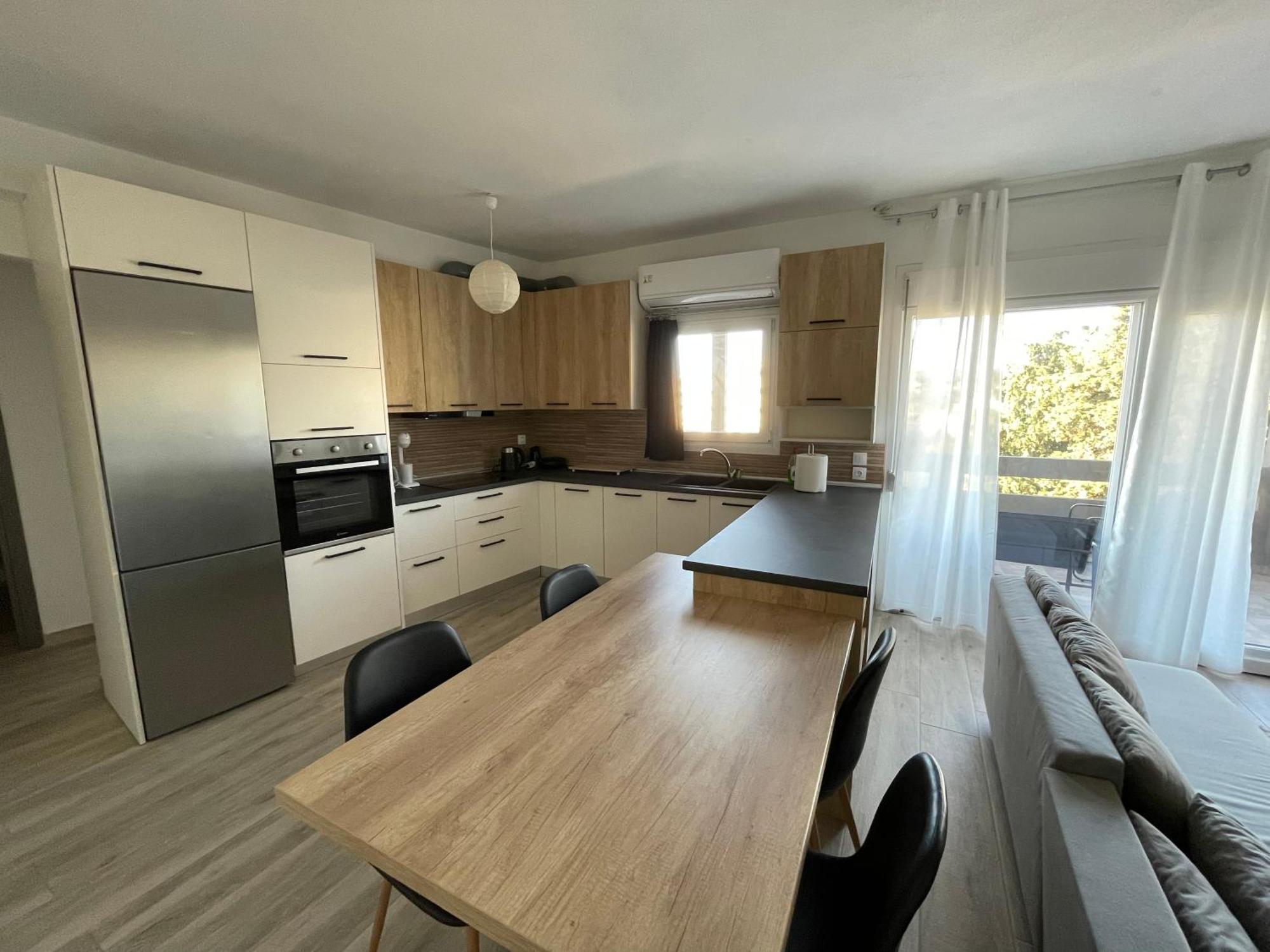 Luxurious 4Th Floor Apartment With Elevator Alexandroupoli Exterior photo