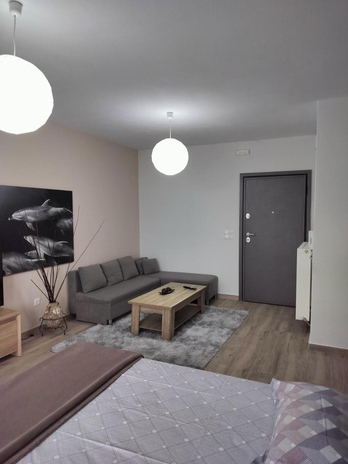 Luxurious 4Th Floor Apartment With Elevator Alexandroupoli Exterior photo